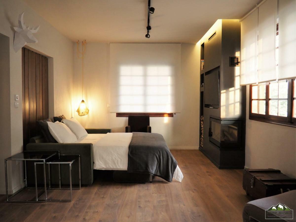 Fort D-Val Luxurious Apartment Ángistron المظهر الخارجي الصورة